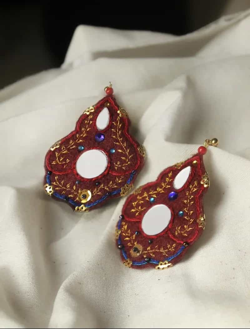 گوشواره سوزندوزی زرین