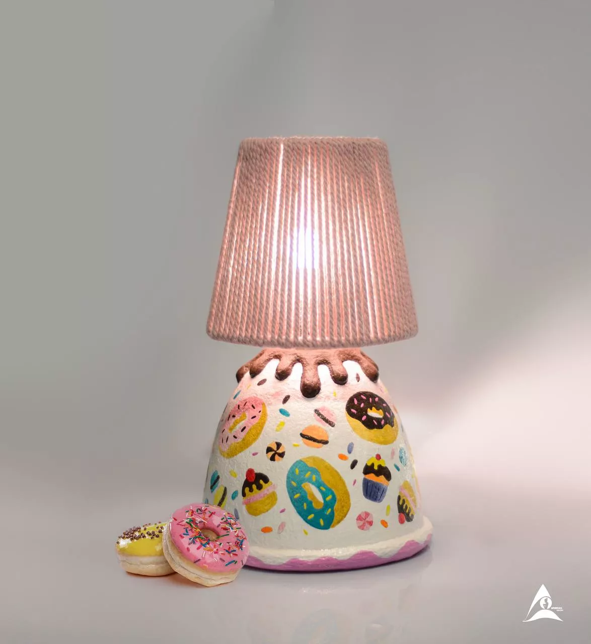 آباژور دونات پاستیلی