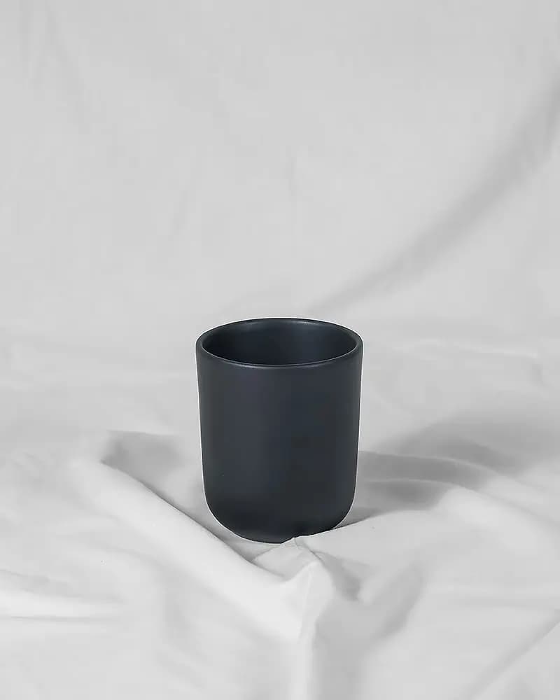ماگ سرامیکی ساده استوانه ای - تصویر سوم
