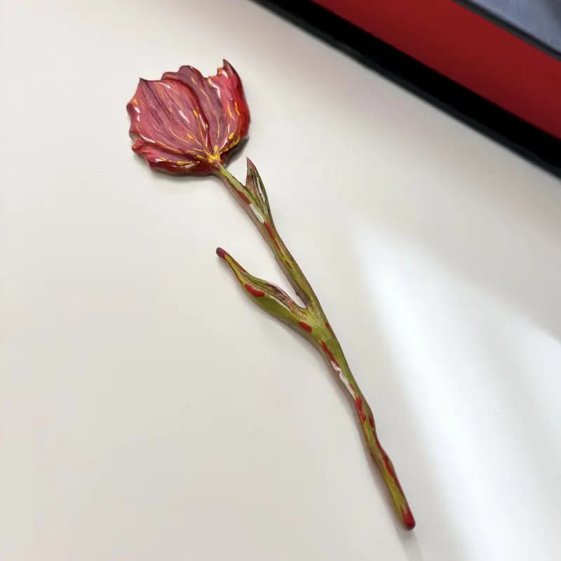 بوکمارک دست ساز چوبی گل لاله - تصویر دوم
