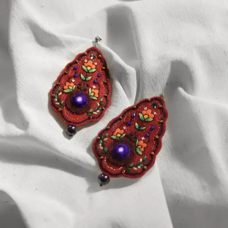 گوشواره سوزندوزی انیس - تصویر اول