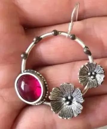 گوشواره حلقه ای یاقوت دوگل - تصویر سوم