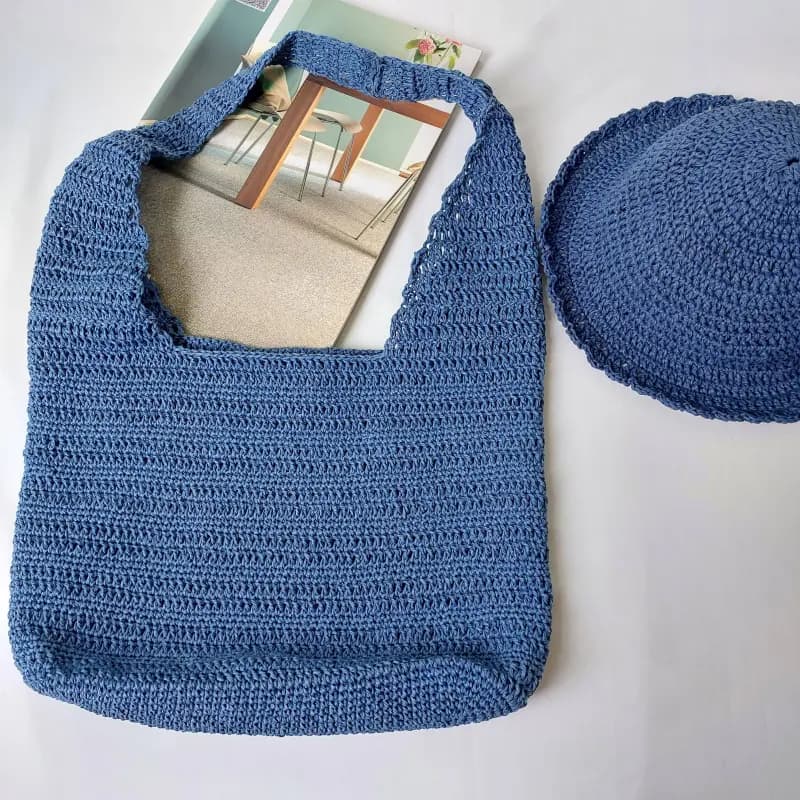 ست کیف و کلاه رافیا آبی - تصویر سوم
